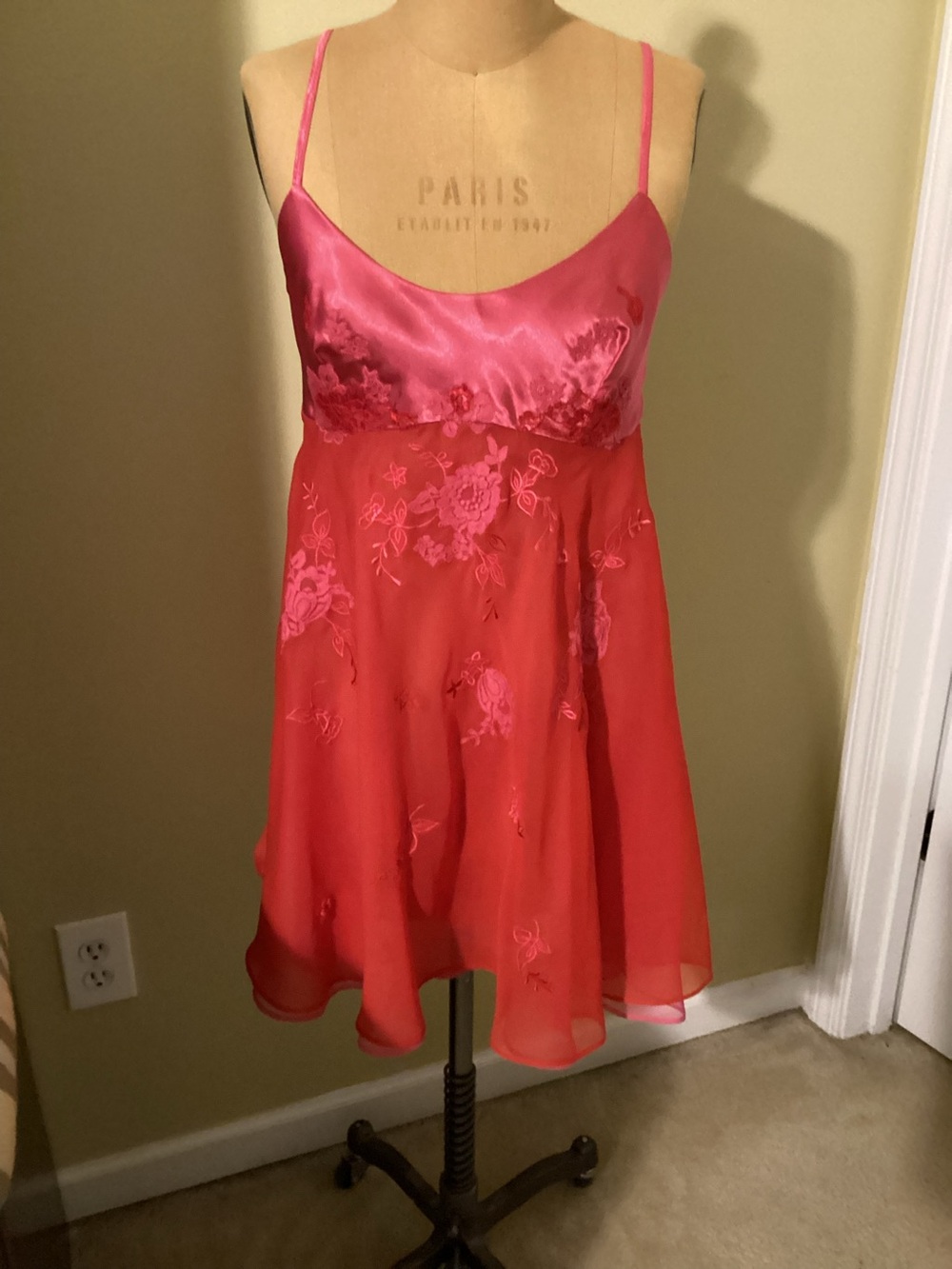 Natori (made for Neiman Marcus) two piece lingerie set, size M